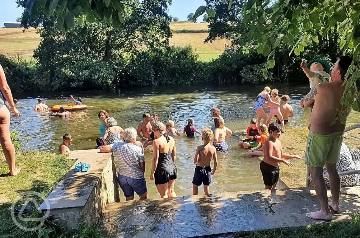 River Frome for wild swimming