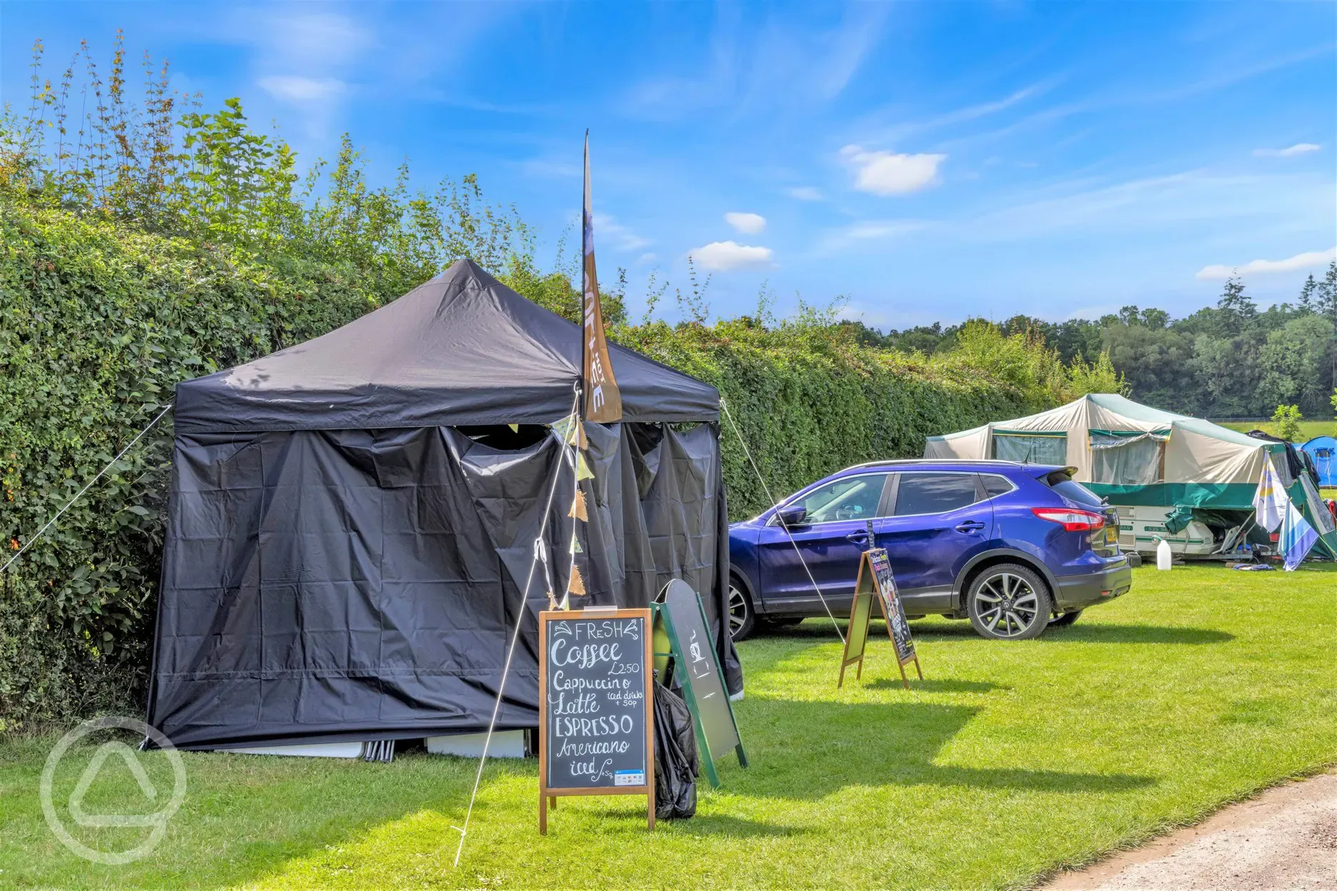 Coffee stand (regularly available in the mornings)