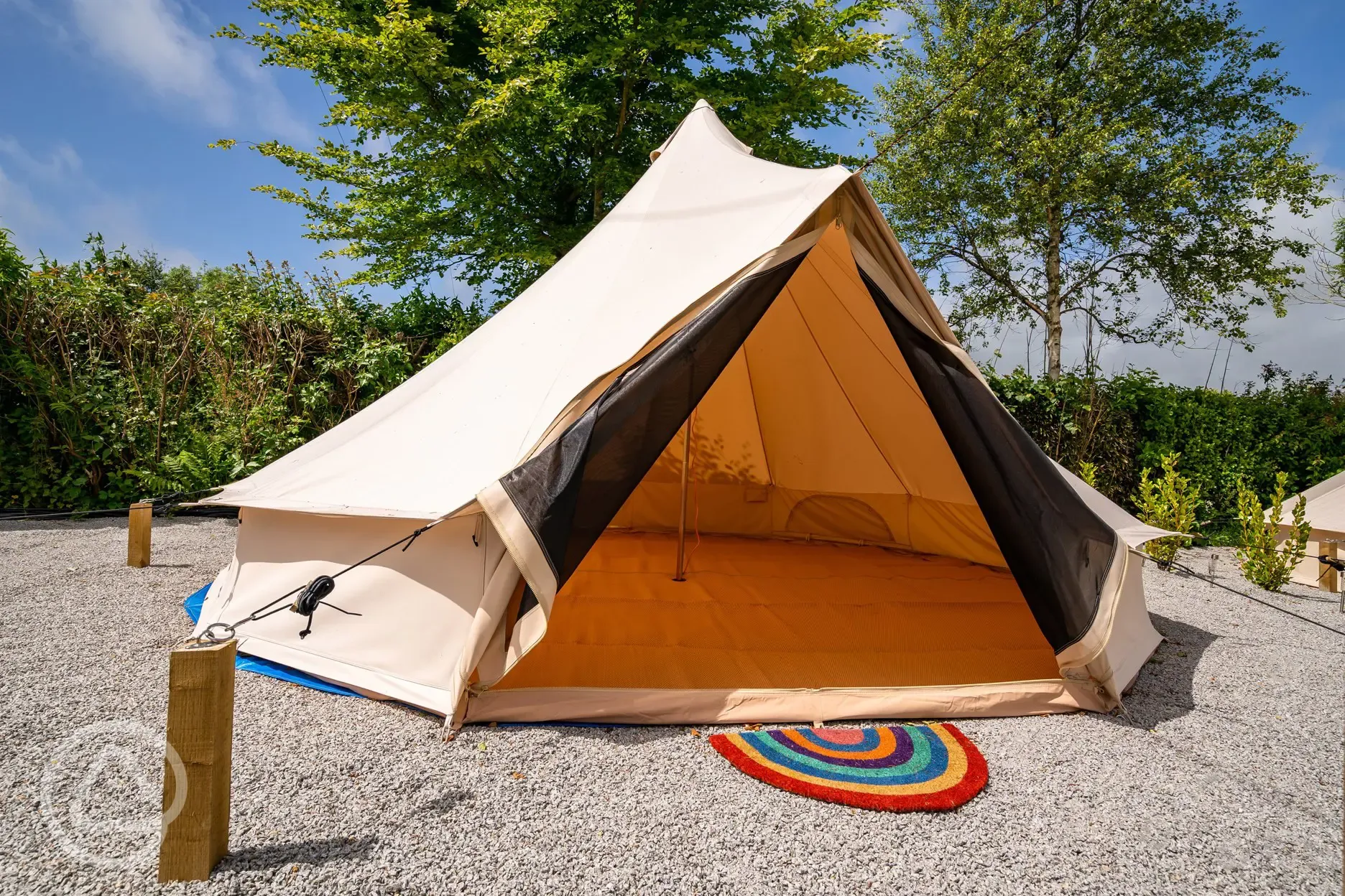 Bell tent 