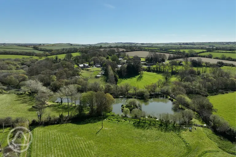 Overview of Meadow Lakes Holiday Park and fishing lakes