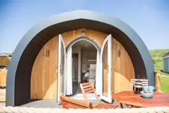 Superior ensuite glamping pod with hot tub