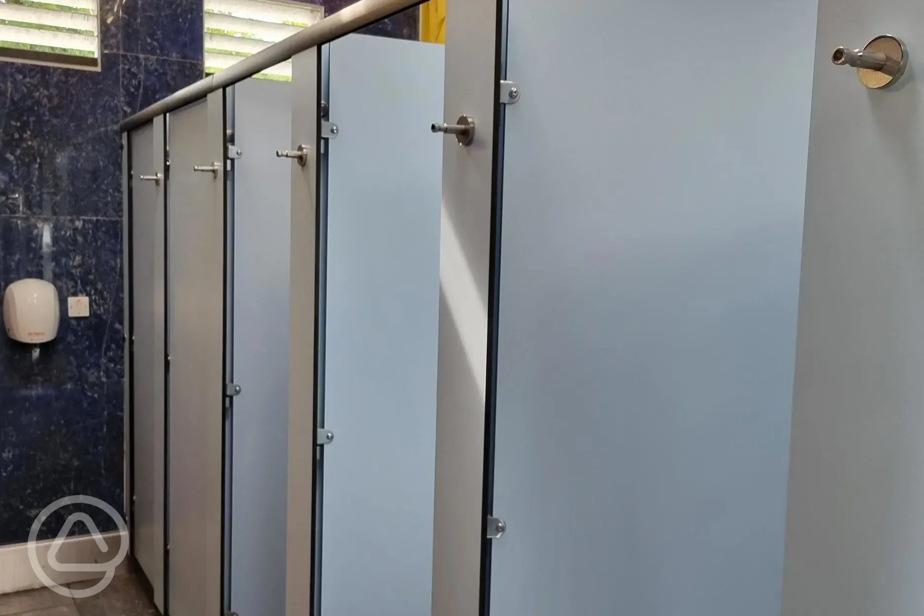 Cubicles with hooks for hanging your things