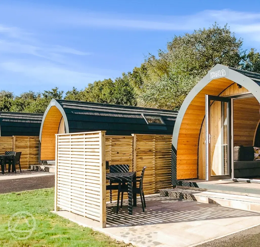 Mega ensuite glamping pods