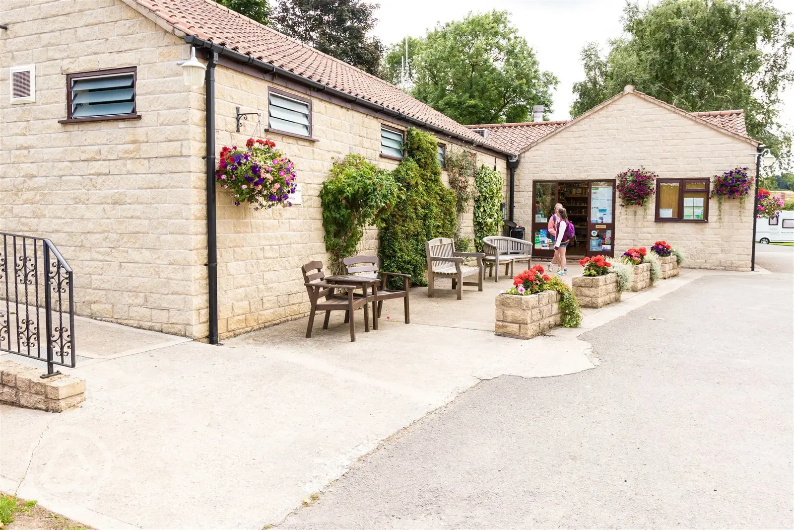 Reception, shop, toilet block