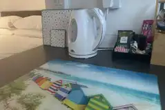 Ensuite glamping pod kitchen