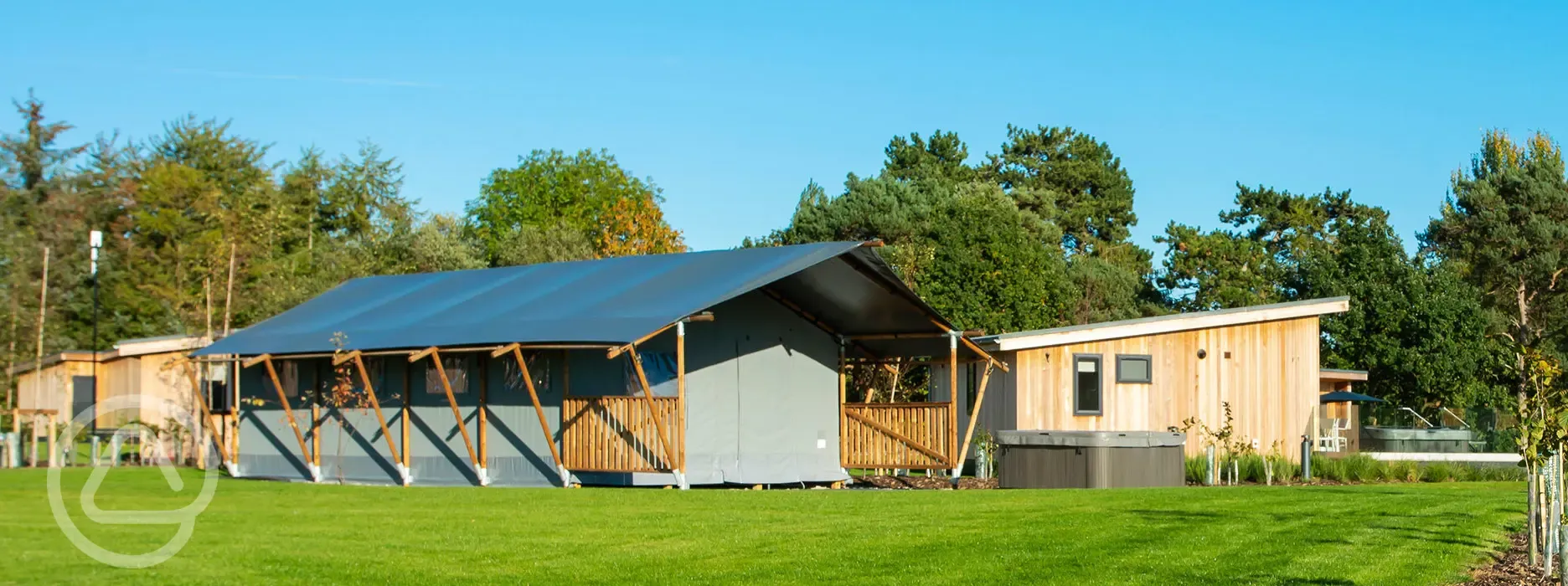 Safari Tent Plus exterior Safari Tent Plus exterior