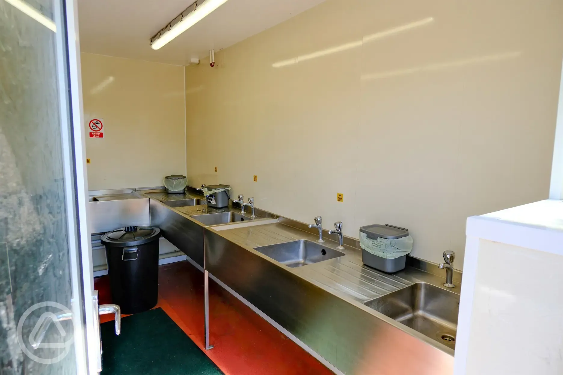 Indoor washing up area