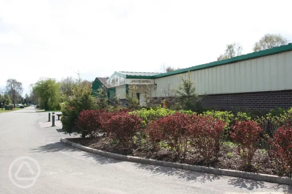 Jakks barn with family bar, disco, cafe and takeaway