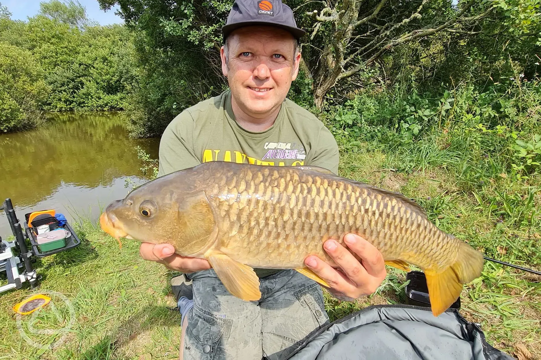 Well-stocked fishing lakes