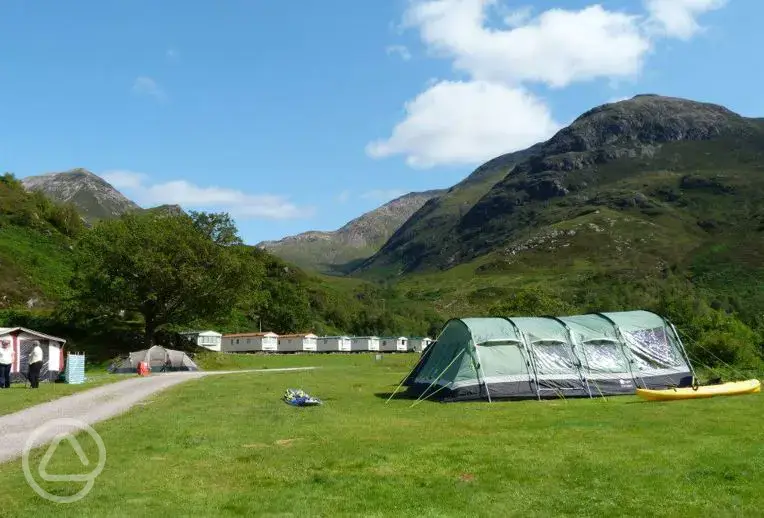 Camping de Blauwe Lantaarn standplaats chalet | Kuiper Caravans