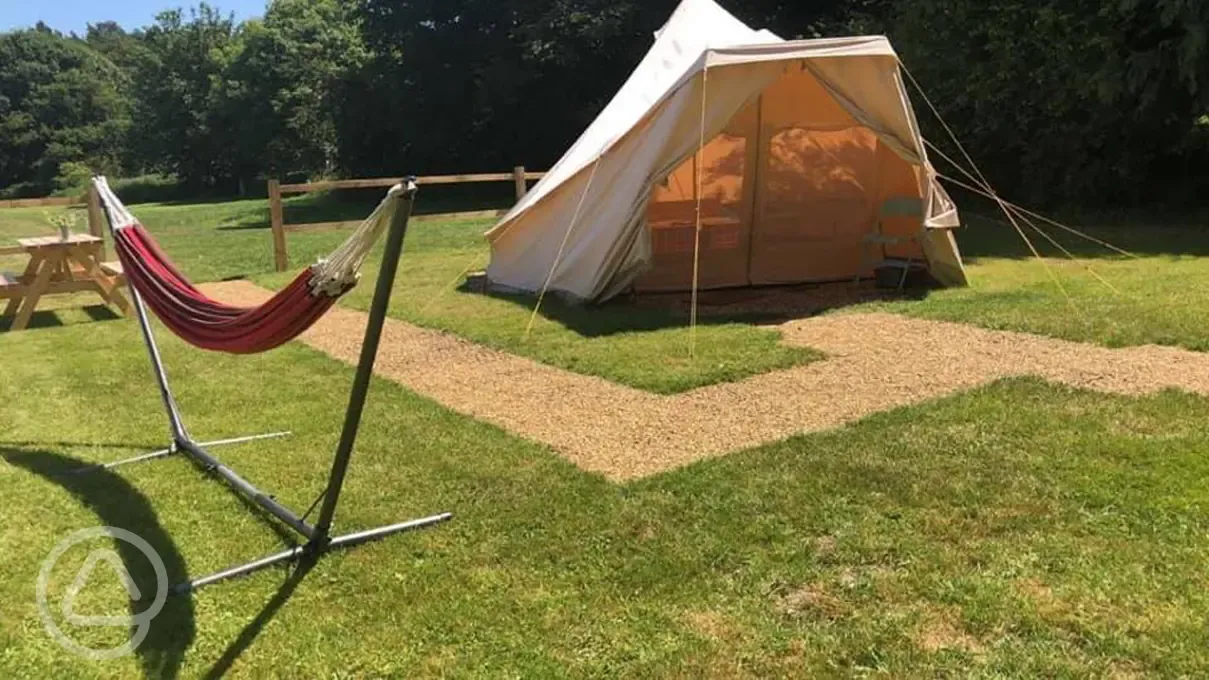 Bell tent 