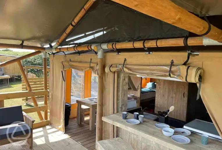 Safari tent
