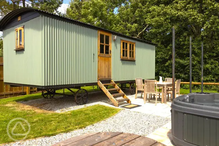 Shepherd's hut