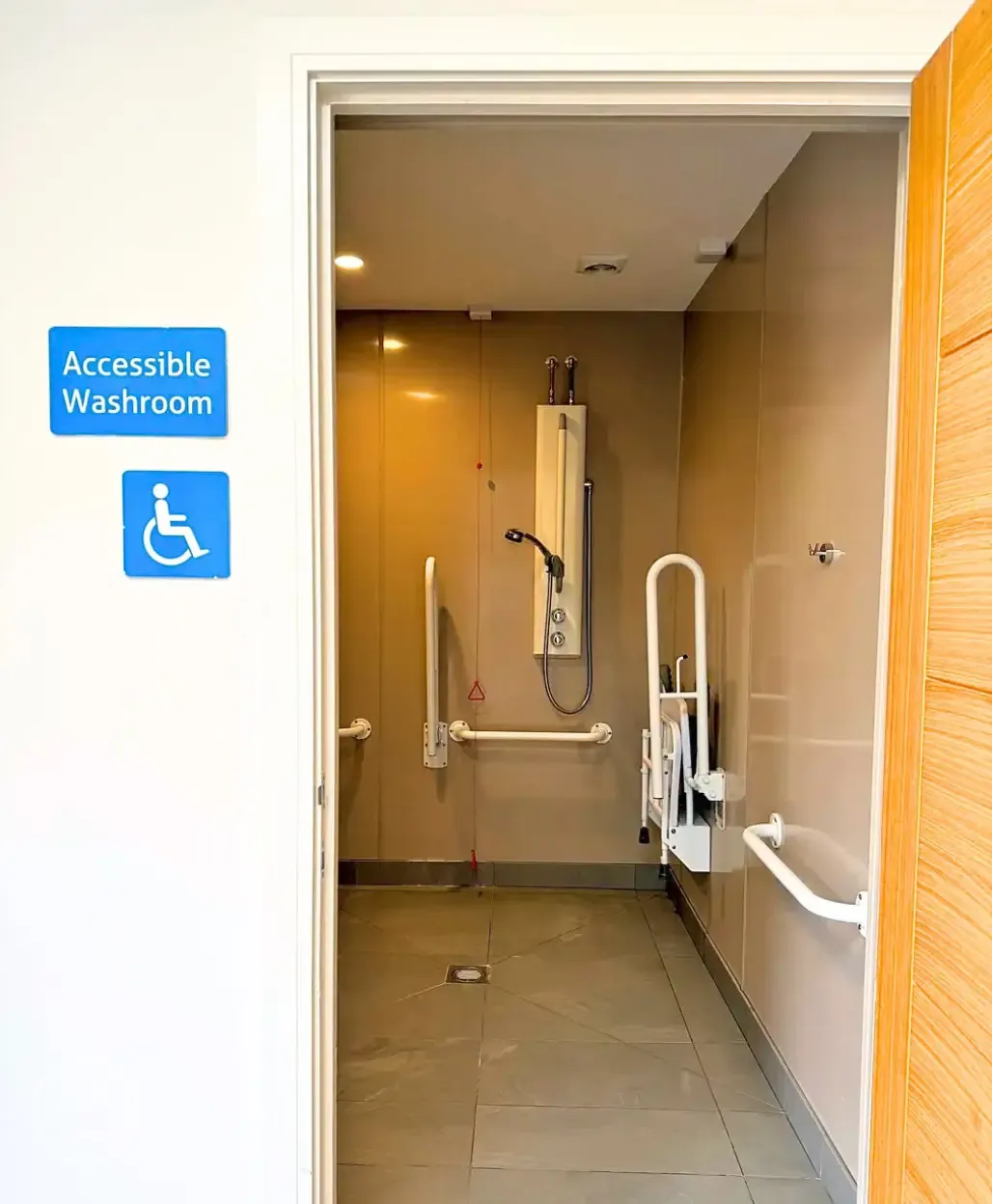 Accessible washroom and shower