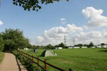 Camping field with electric and non electric grass pitches