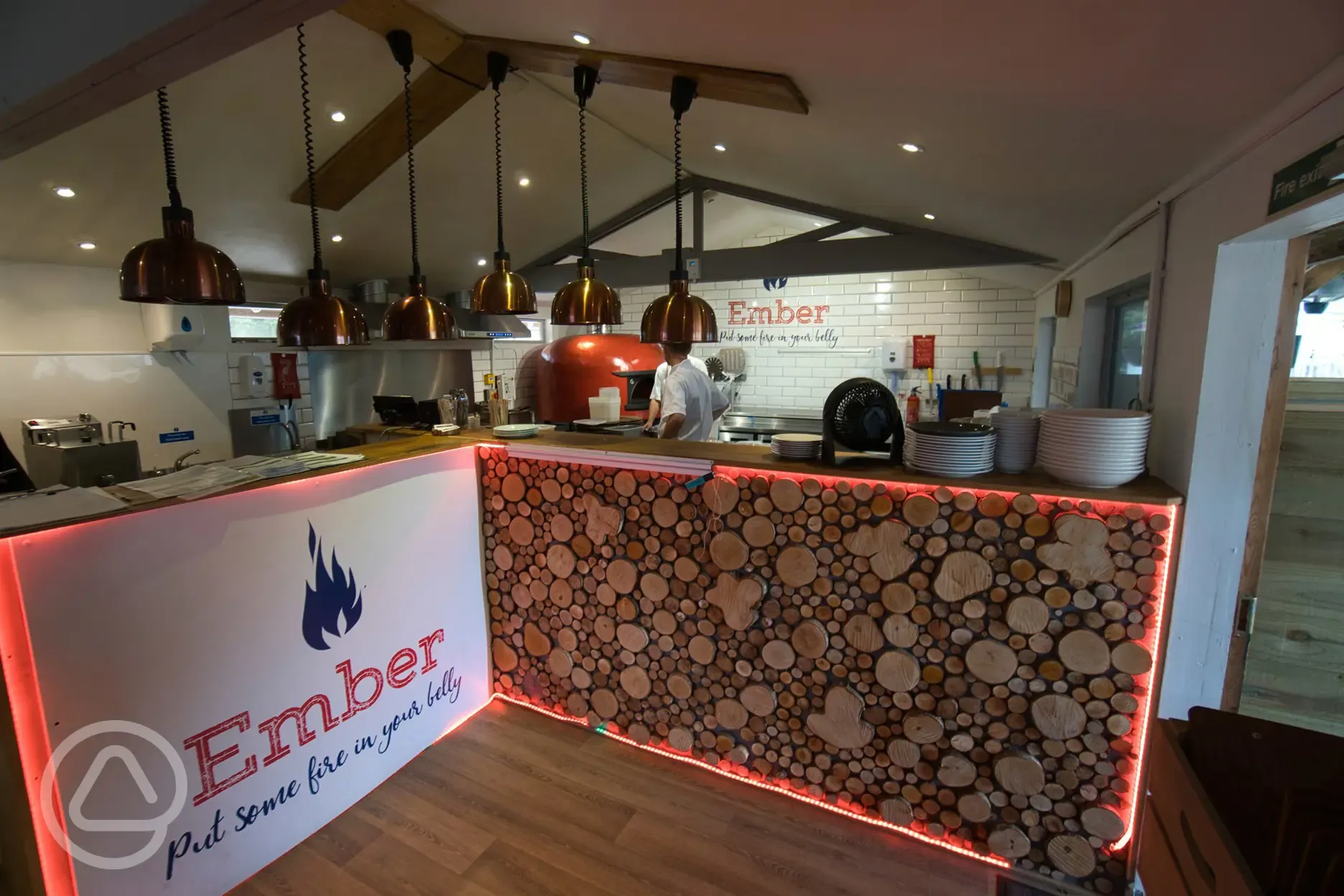 Ember Cafe Bar and Pizzeria