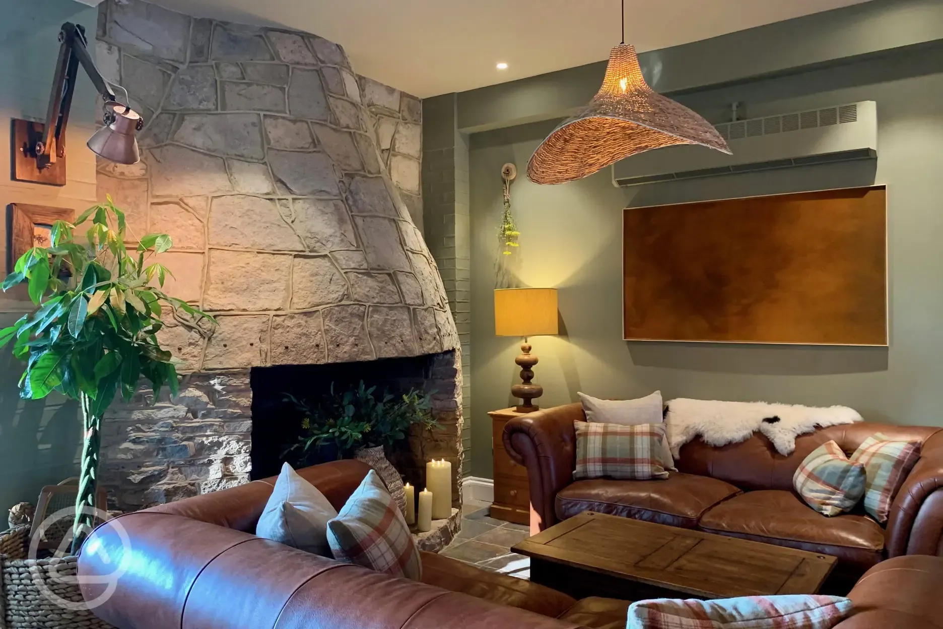 Cafe lounge with fire place Cafe lounge with fire place