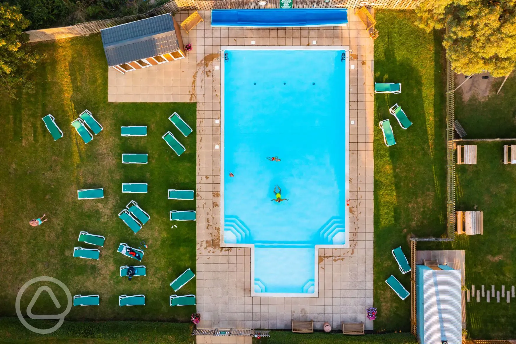 Outdoor swimming pool