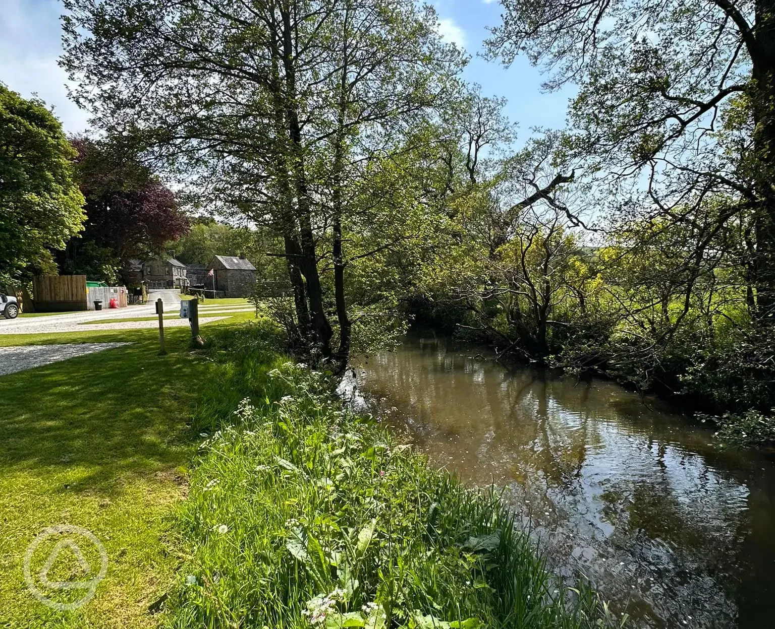 Set by the River Manifold