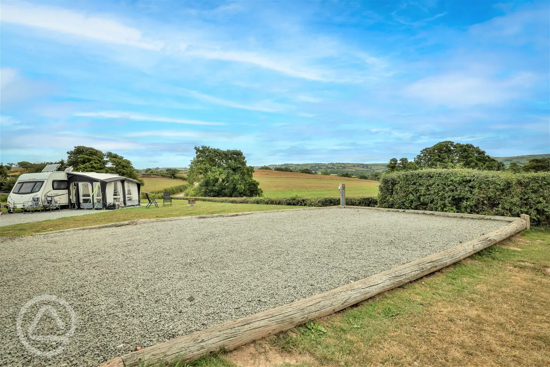 Gold fully serviced hardstanding pitches