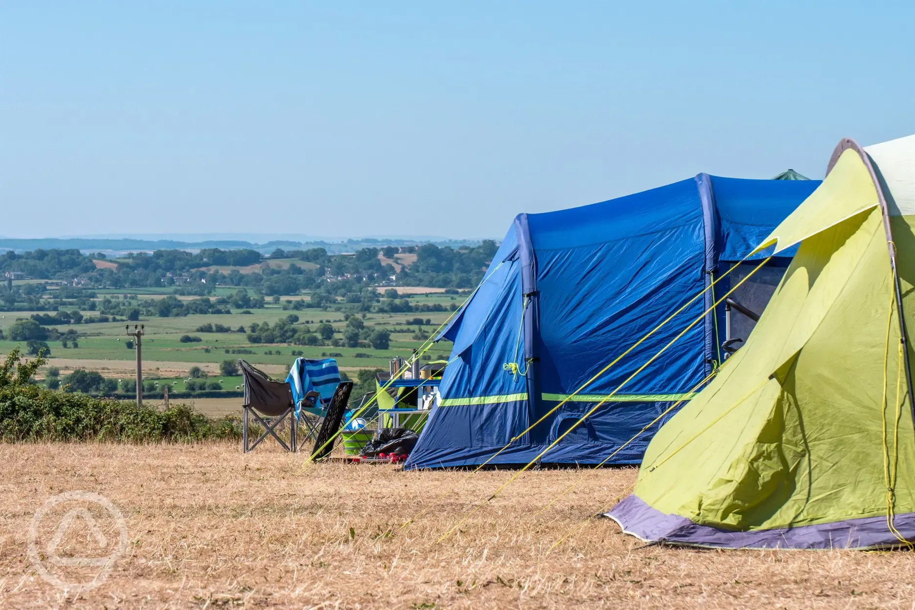 Non electric grass tent pitches