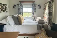 Shepherd's Rest double bed