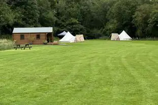 Ynysfaen Camping and Glamping, Trecastle, Brecon, Powys