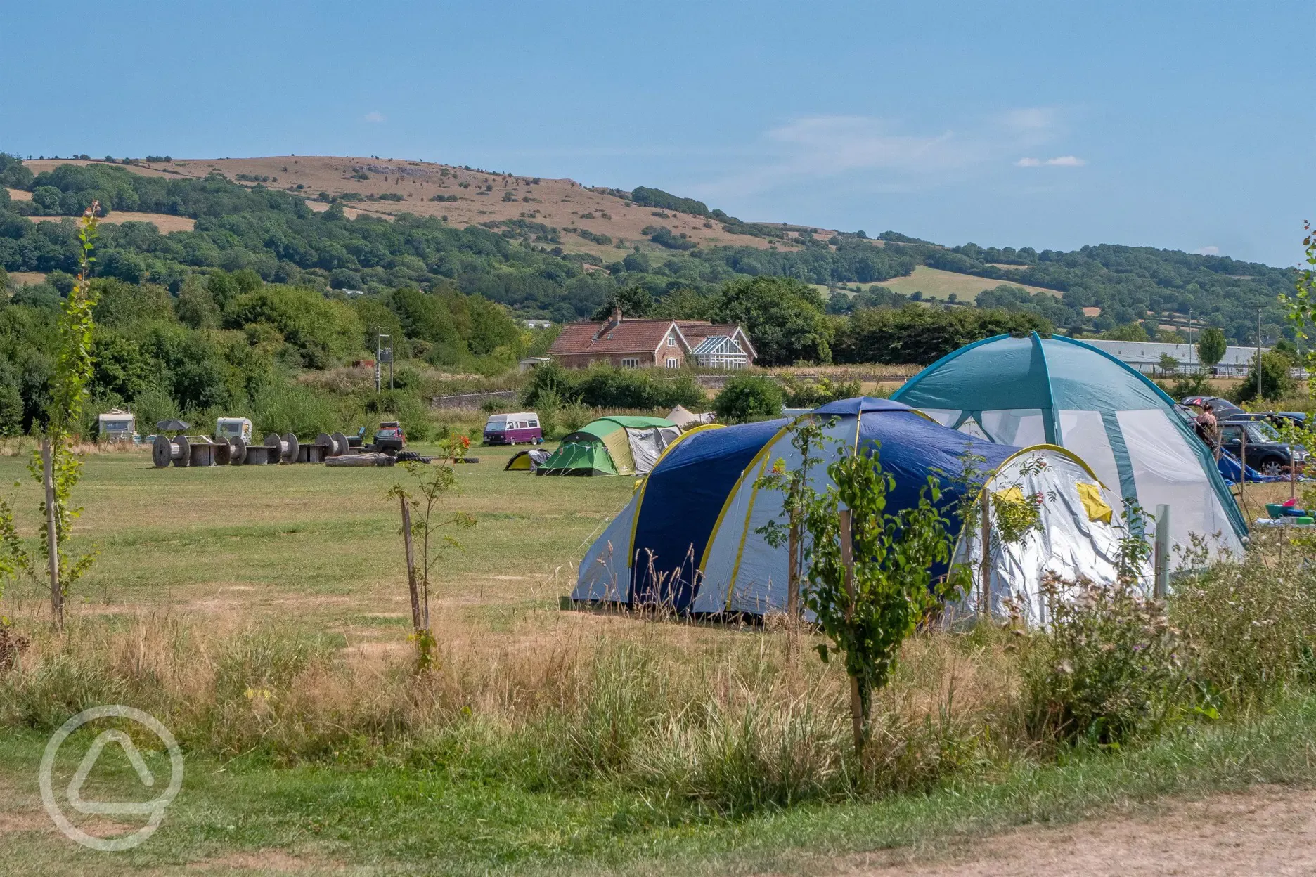 Non electric grass pitches (no fixed size)