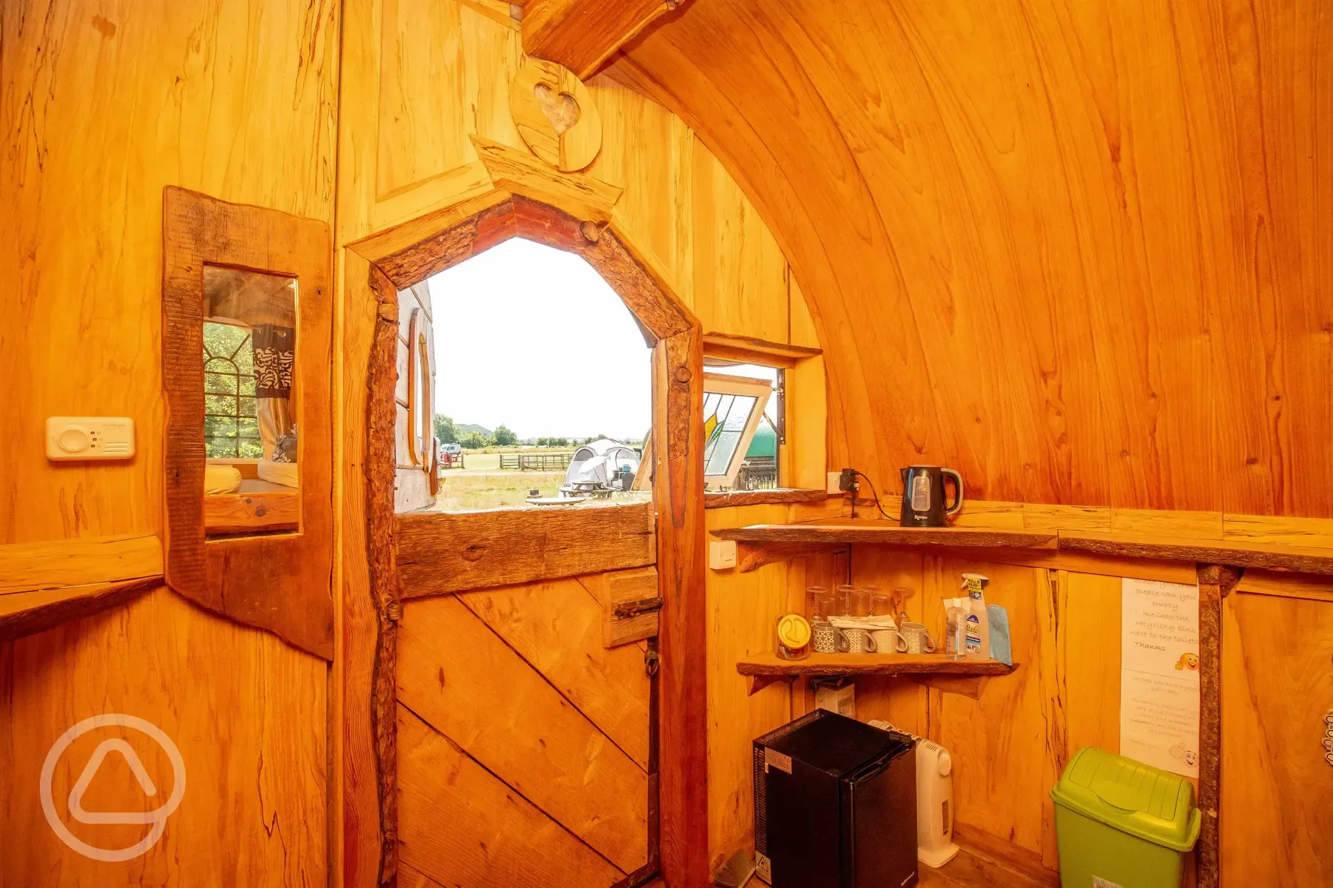 Jeremey Fisher shepherd's hut pod interior