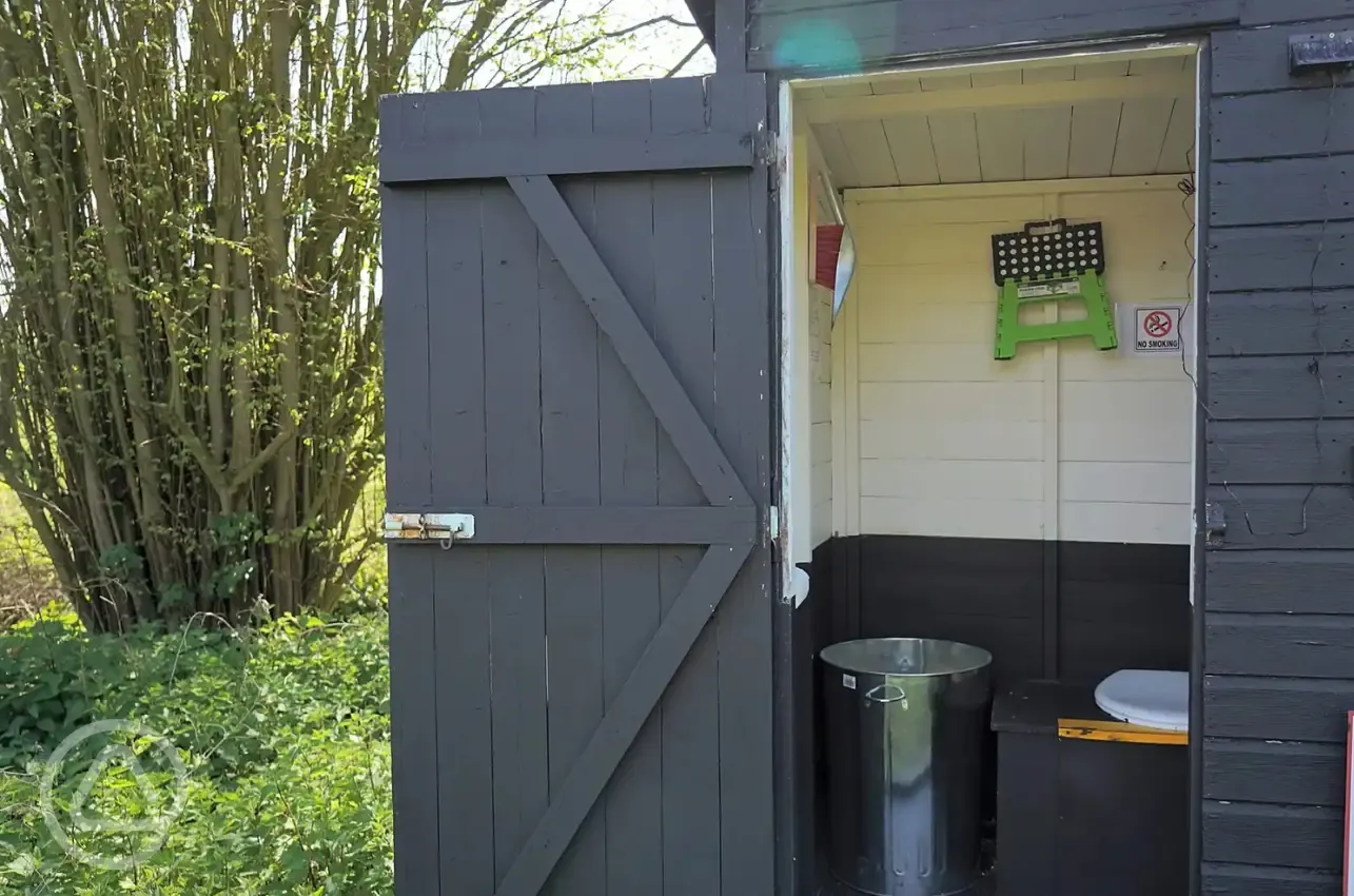 Compost toilet