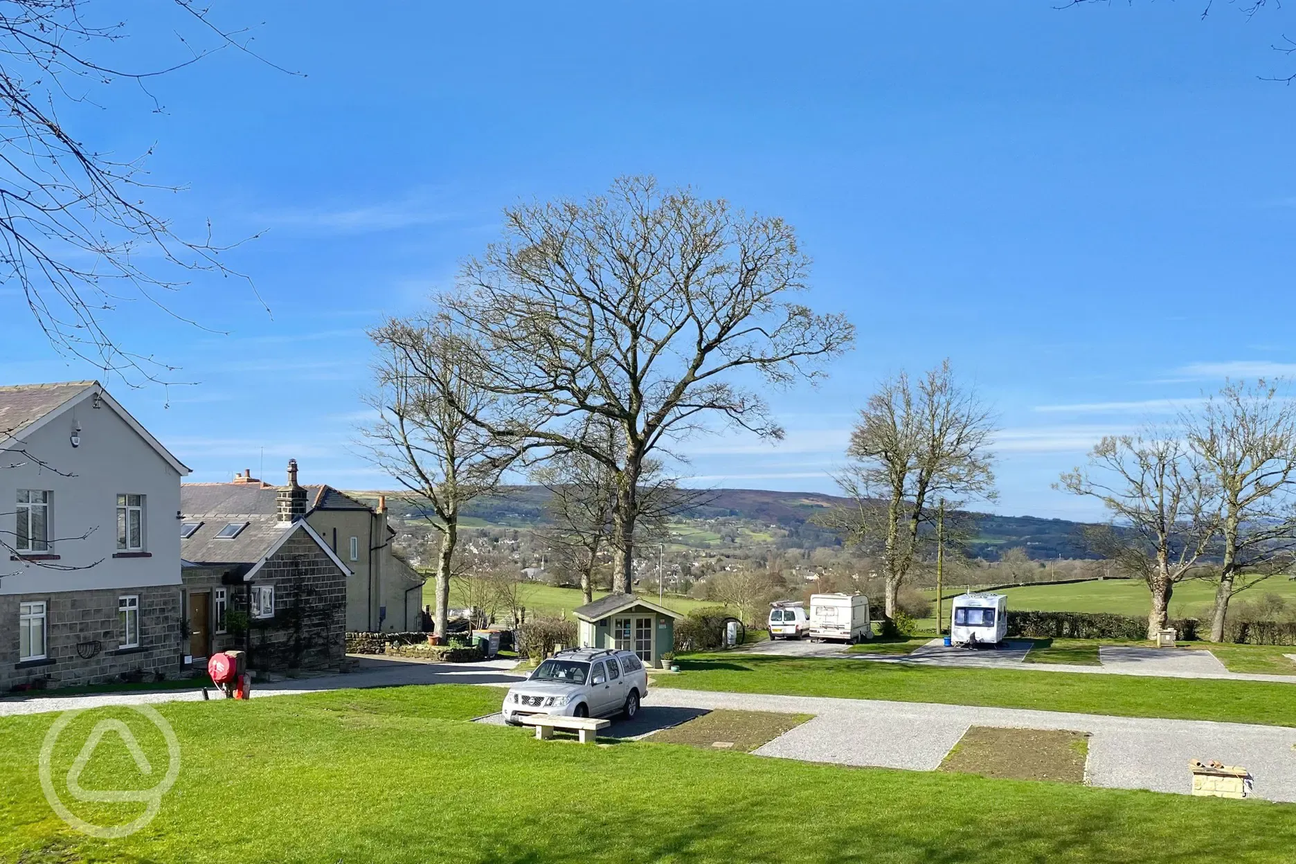 Hardstanding pitches (optional 10 amp electric)