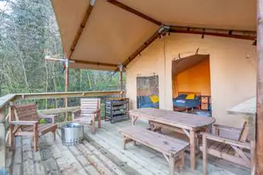 Safari tent decking