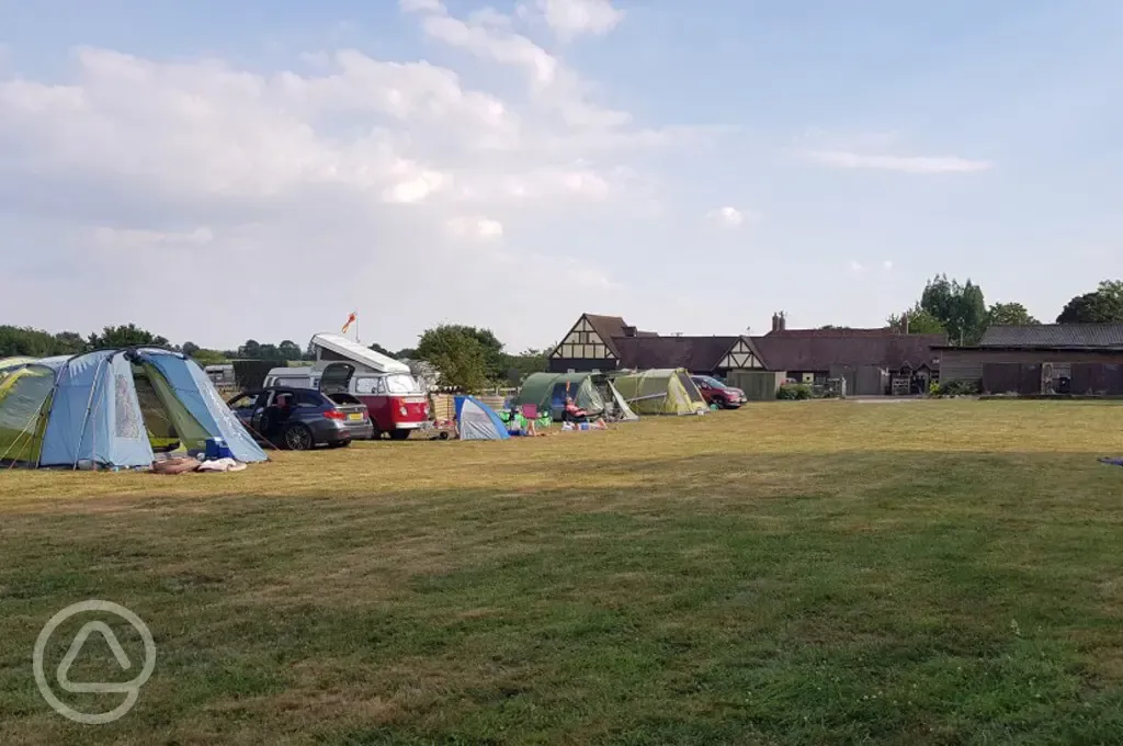 Waterperry Caravan and Campsite