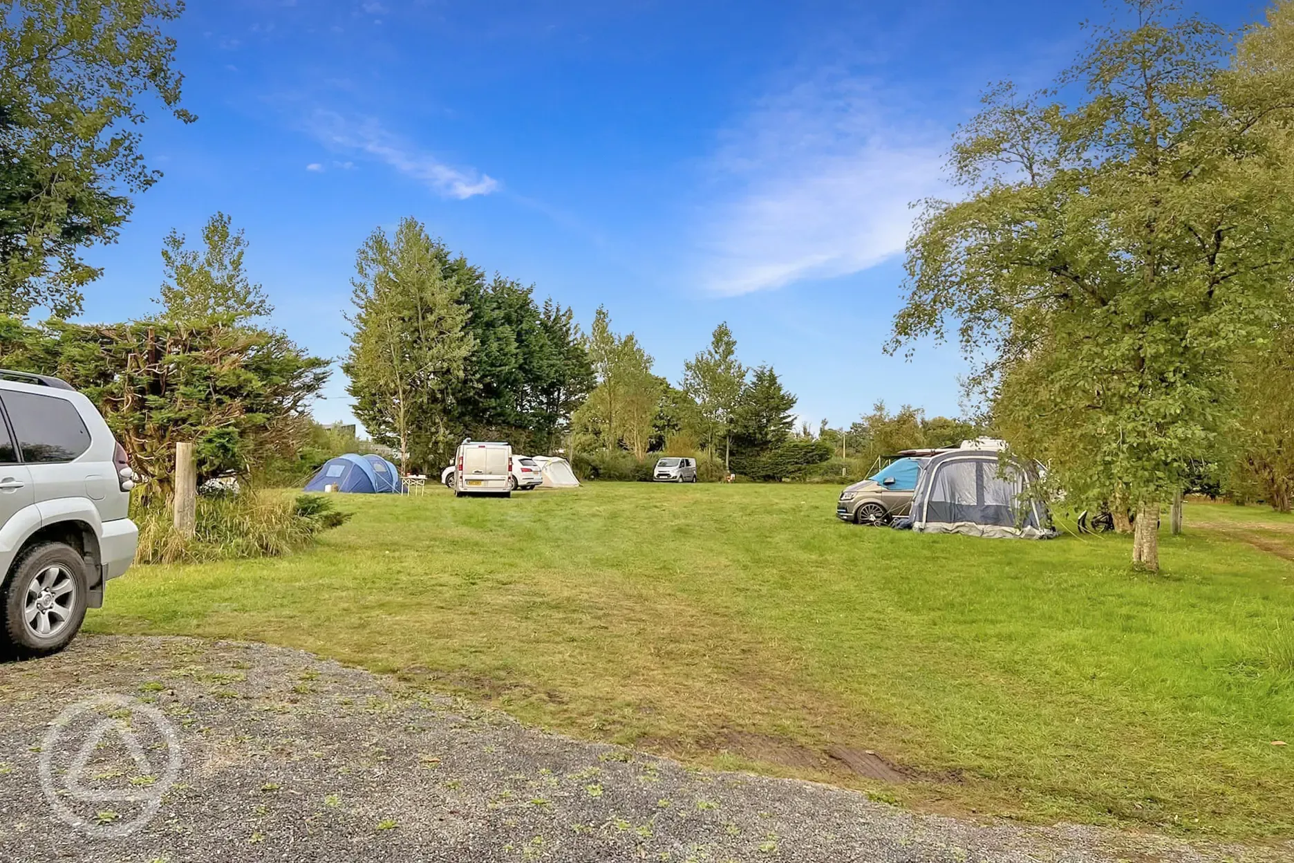 Non electric grass tent pitches