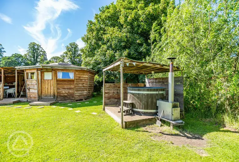 Wooden cabin and private hot tub