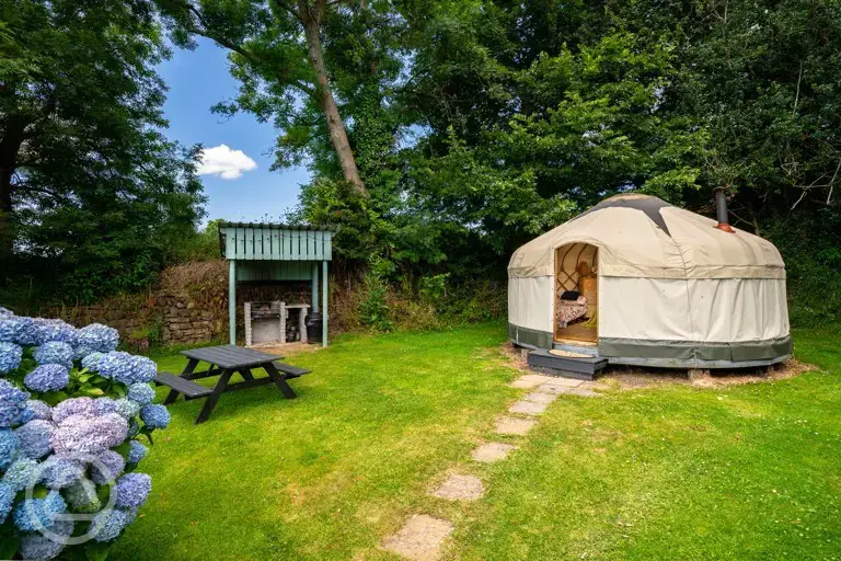 Nare Yurt exterior