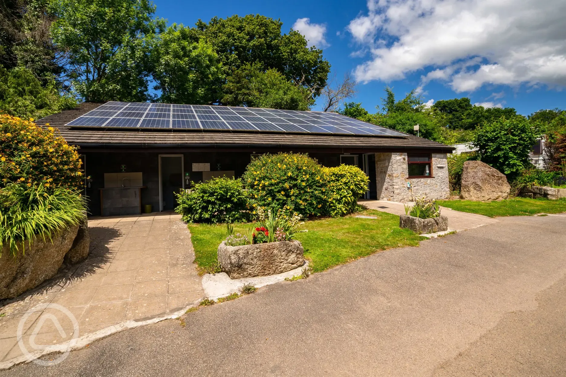 Facilities block with roof solar pannels