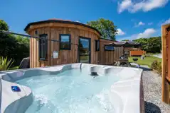 Stand Alone Roundhouse hot tub