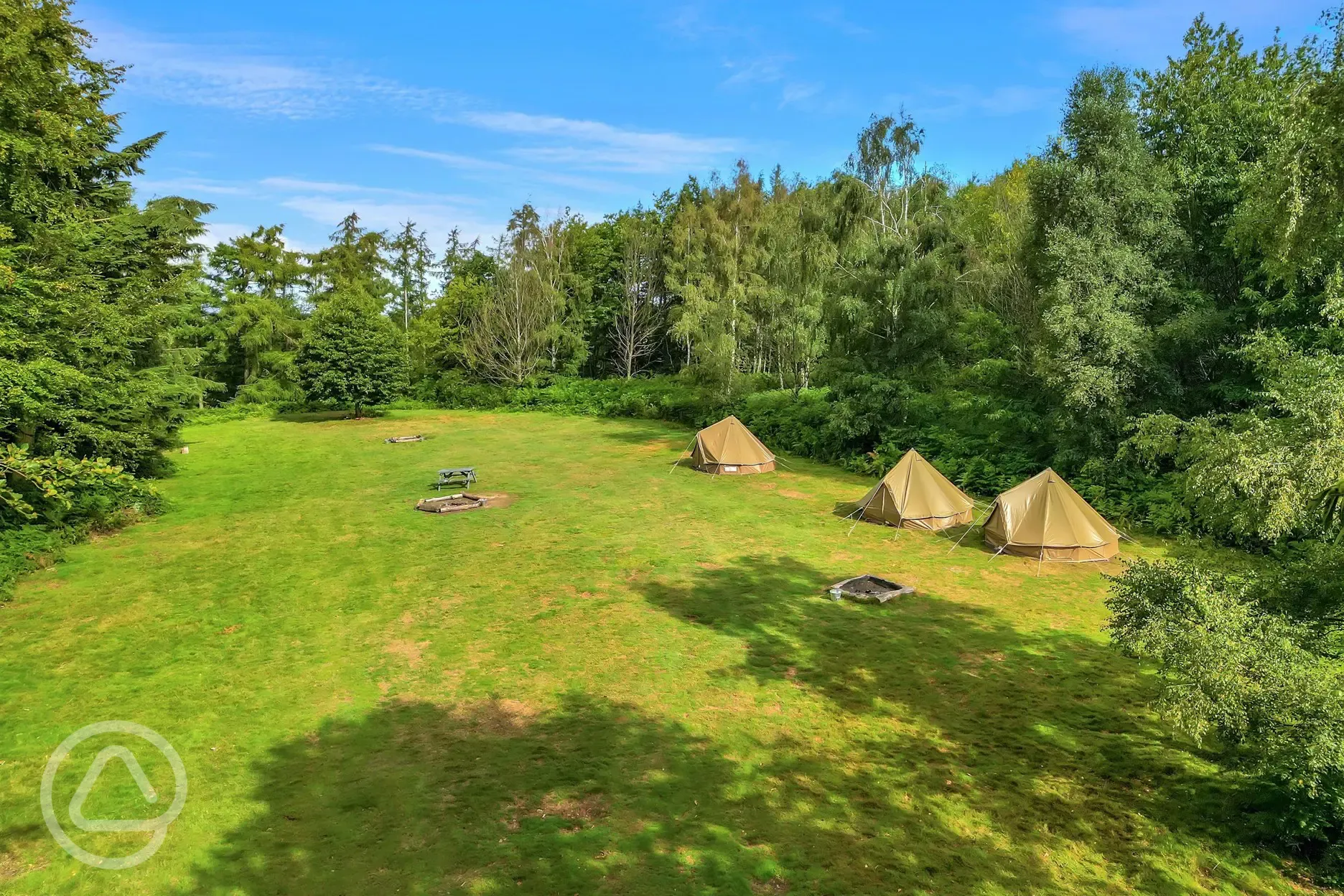 Wild glamping bell tents