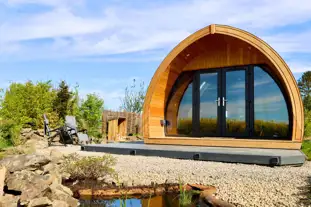 Fernlea Certificated Location, Errol, Perthshire (10 miles)