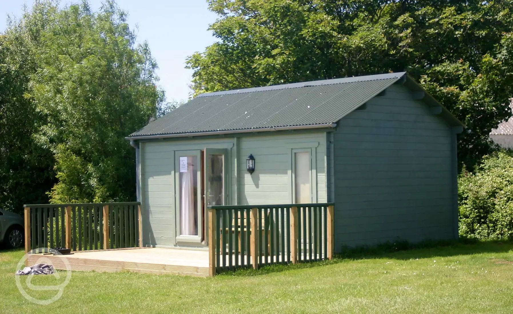 Glamping summerhouse at Glan-y-Mor Campsite