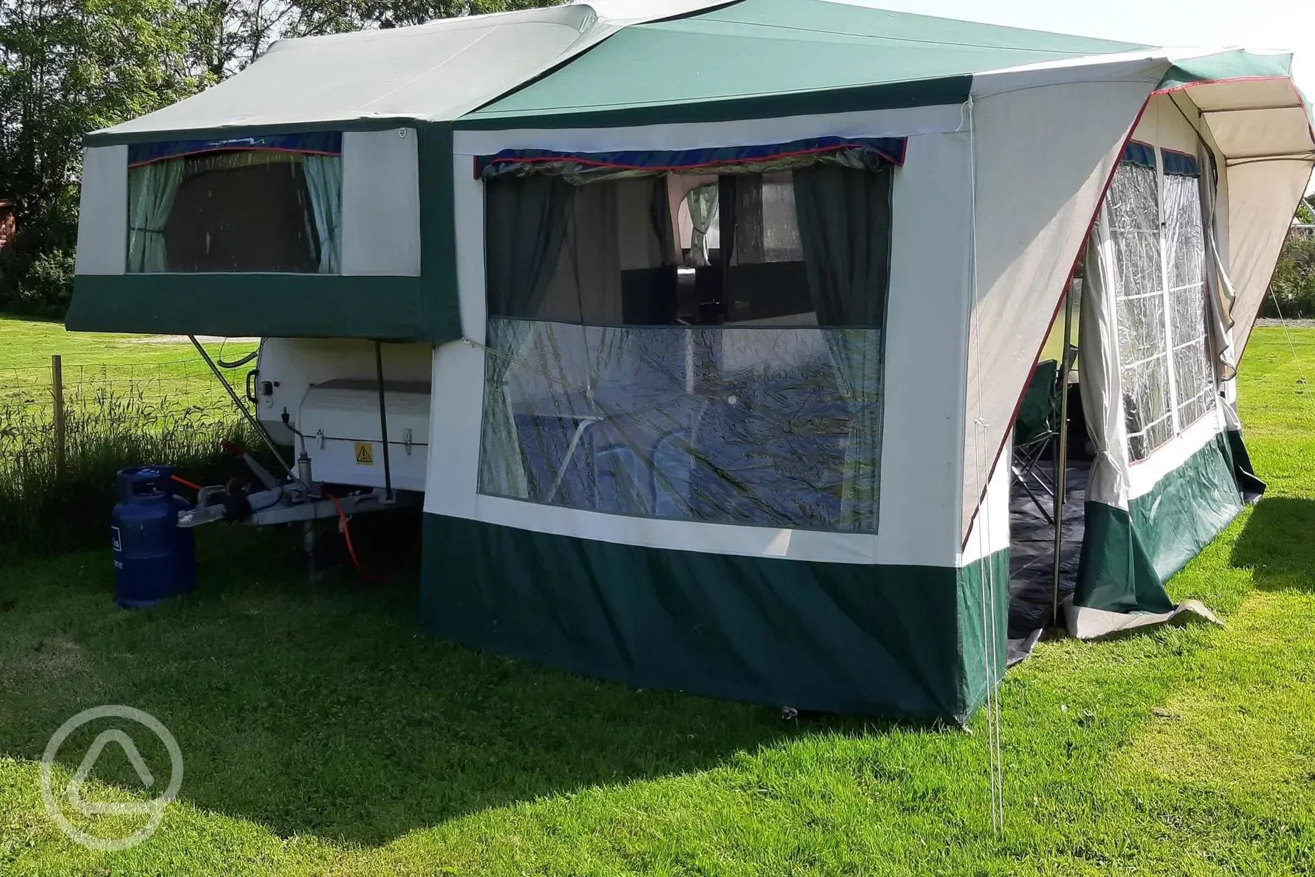 2019 Ready trailer tent