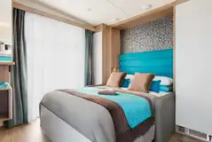 Ensuite deluxe double studio pod cabin interior