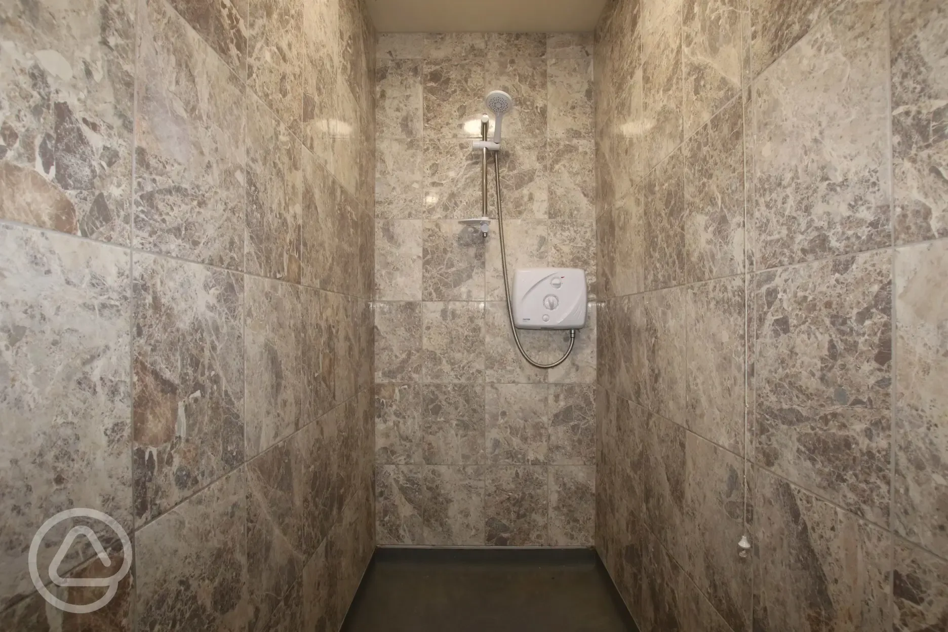 Showers in the heated block