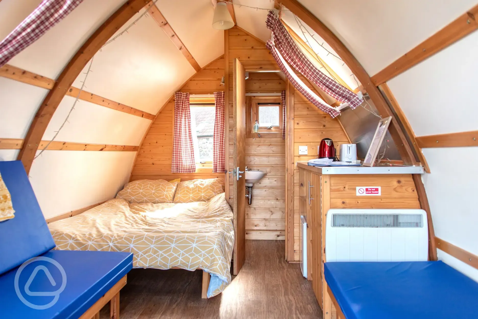 Wigwam pod interior