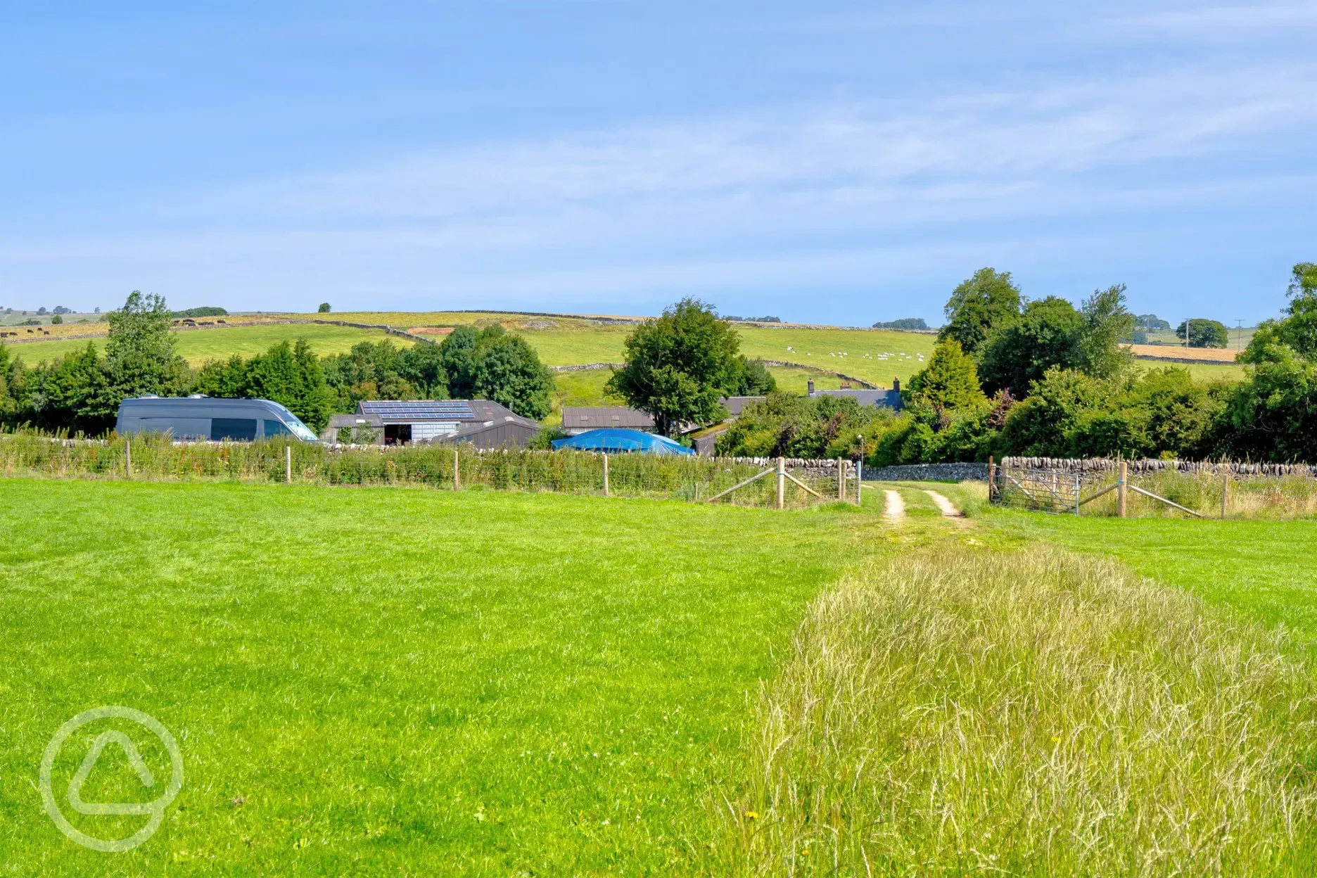 Non electric grass pitches (family friendly) with countryside views