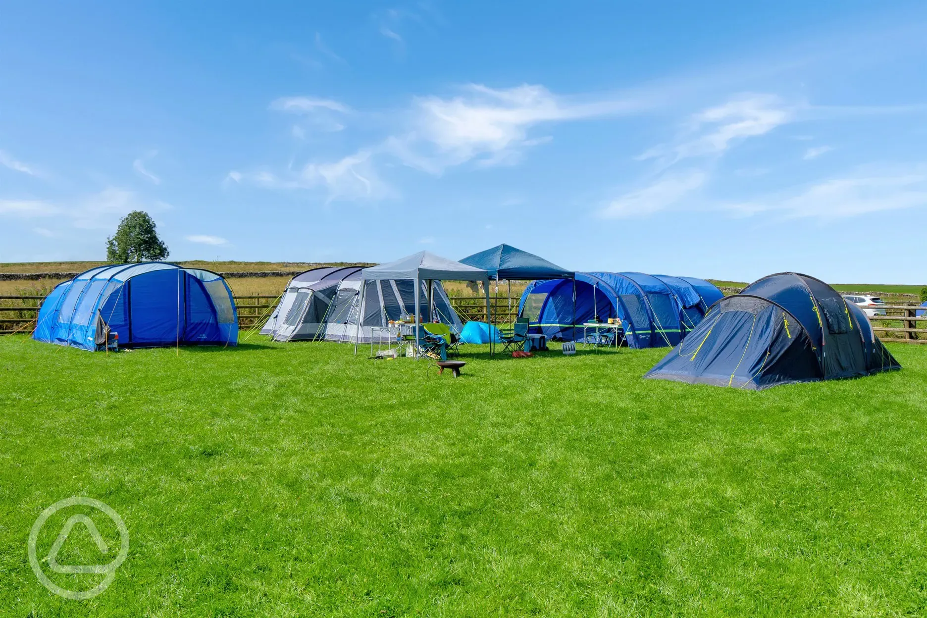 Non electric grass pitches (family friendly) at Knotlow Farm