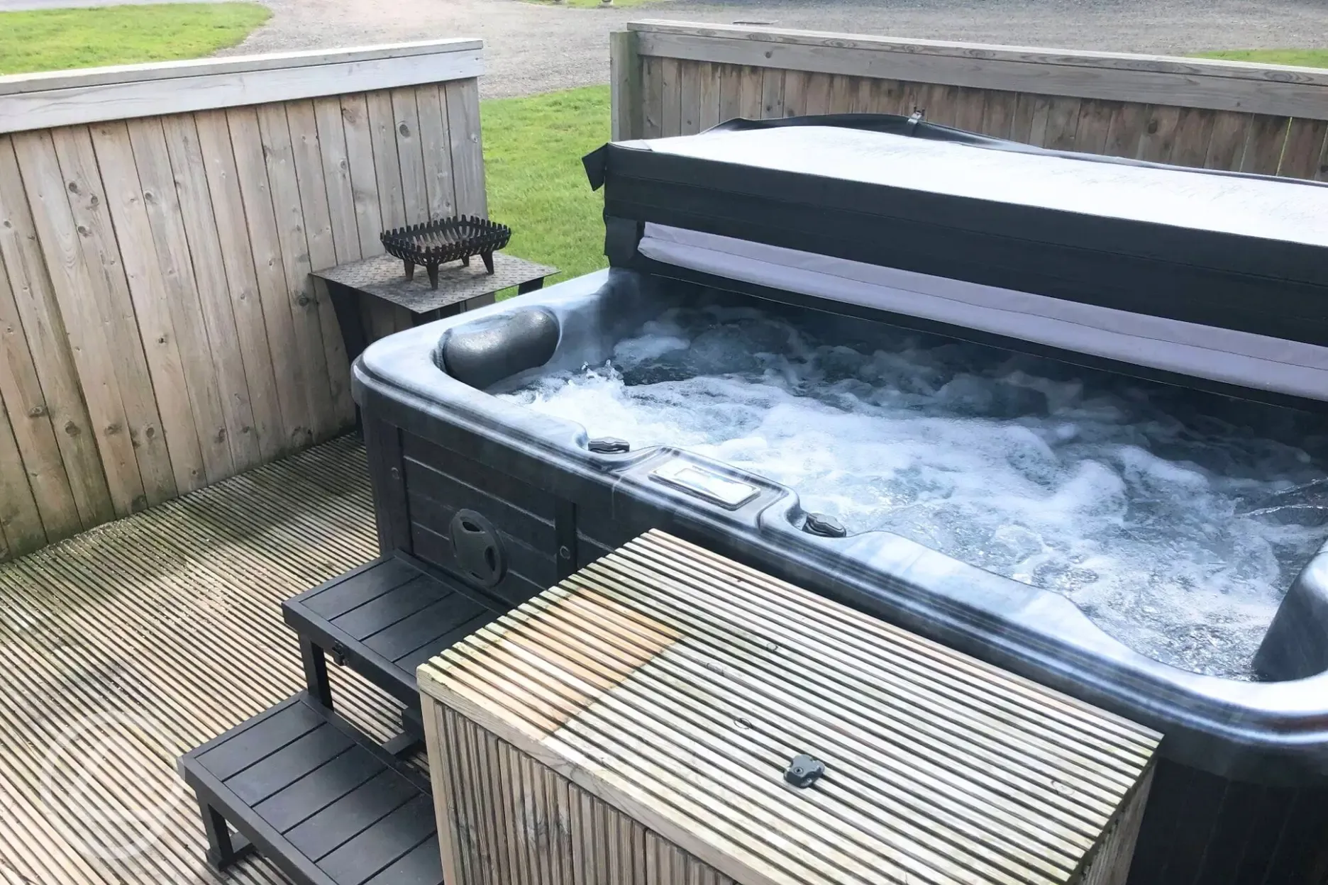 Hardstanding pitches with hot tubs Hardstanding pitches with hot tubs