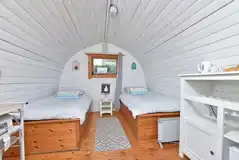 Poppy camping pod with twin beds (bedding included) Poppy camping pod with twin beds (bedding included)