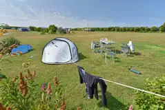 Non electric grass backpacker pitches